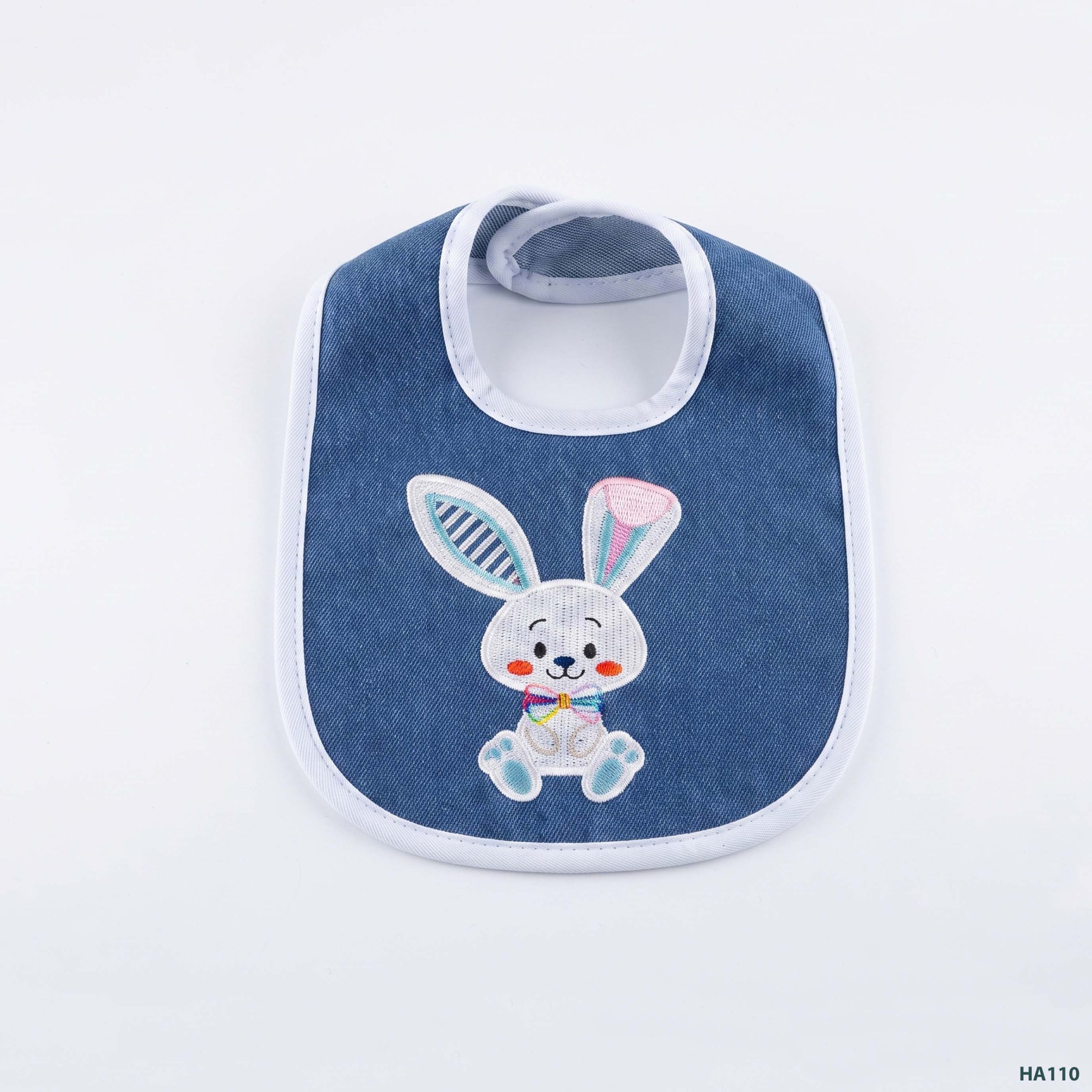 Denim_baby_bib_bunny_embroidery_202607051230