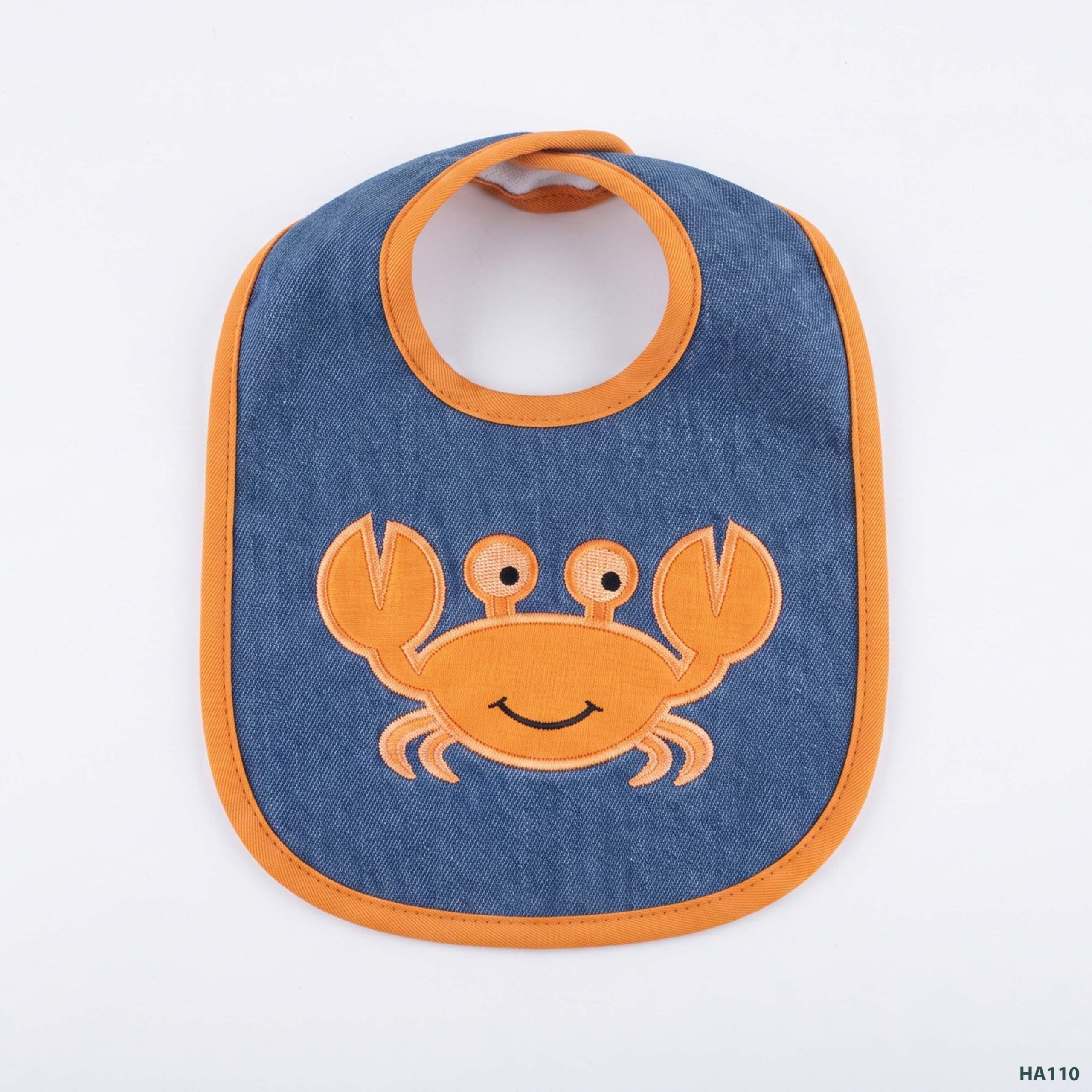 Denim_baby_bib_crab_embroidery_202607051230