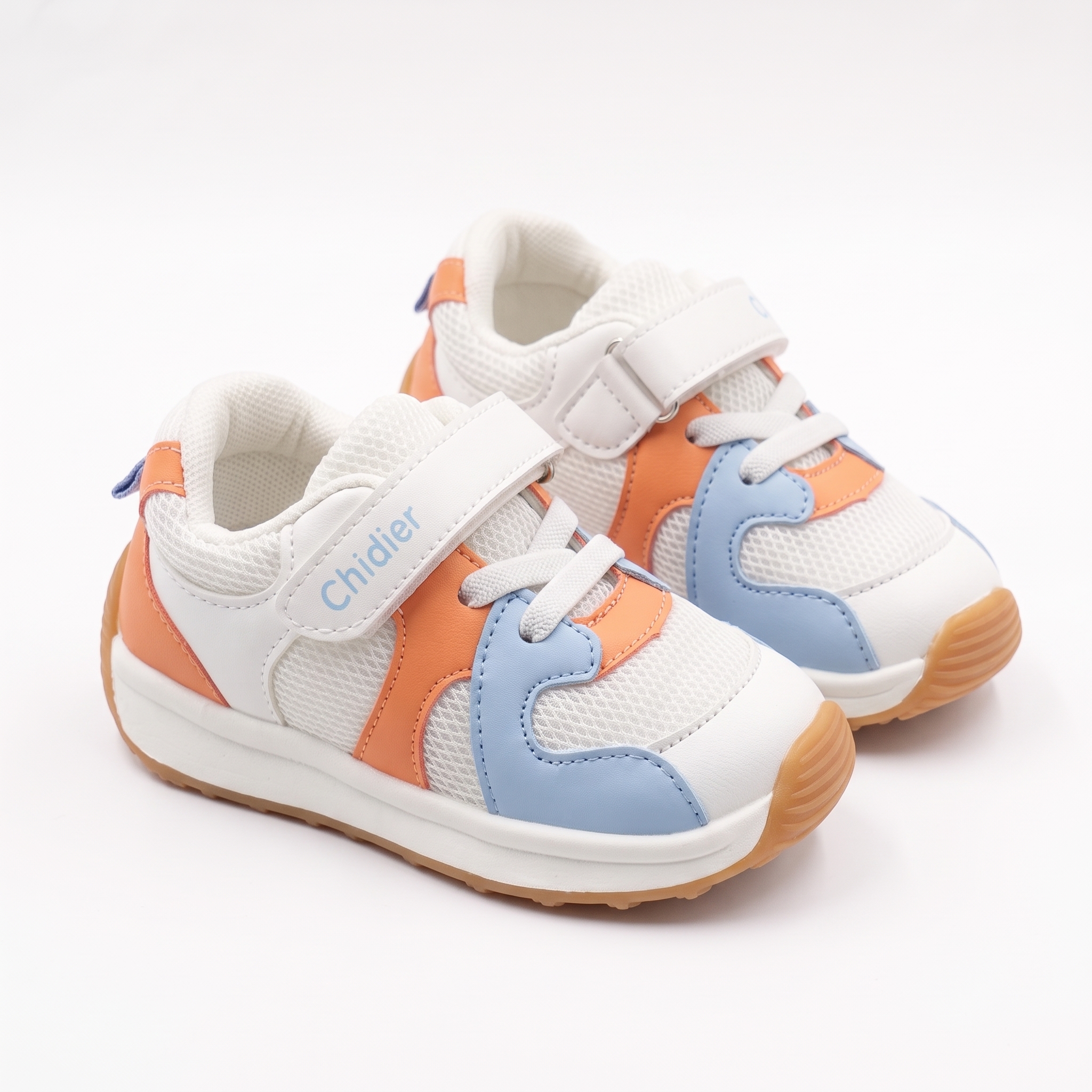 Colorful_sneakers_displayed_on_w…_2K_20261013130302