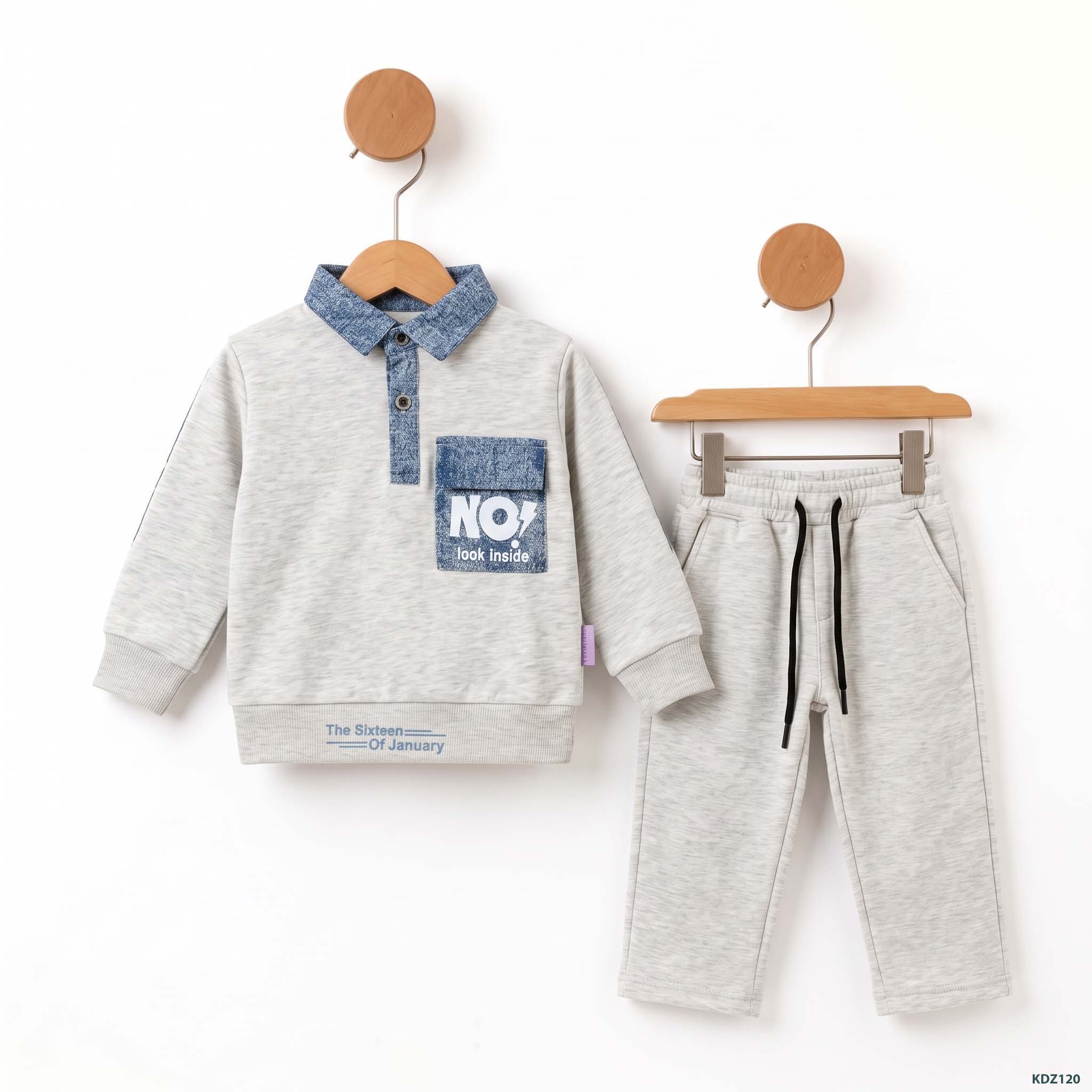 Grey_children_tracksuit_hanging_2K_20261001205509